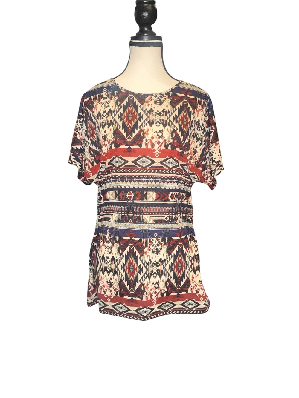 Women’s Tunic-Style Top Feat Multi Colored Southwestern Geometric Print Small
